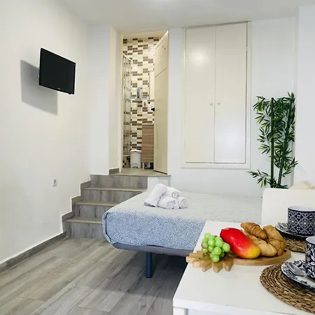 Estudio Jimena Carabeo En El Centro De Nerja