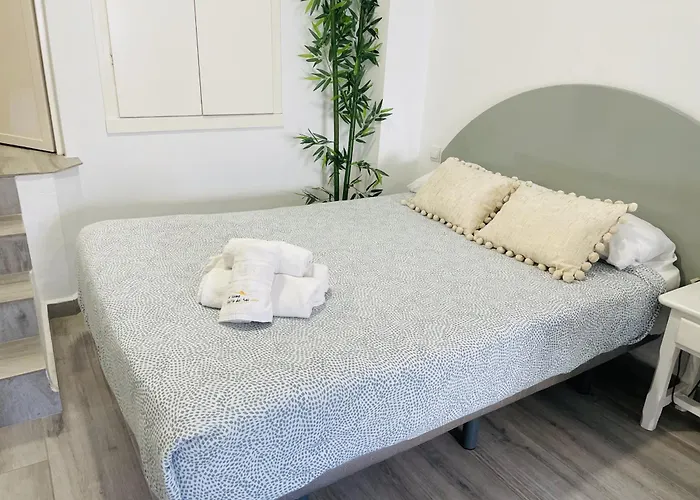 Estudio Jimena Carabeo En El Centro De * Нерха