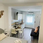 Estudio Jimena Carabeo En El Centro De Apartmán
