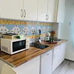 Estudio Jimena Carabeo En El Centro De Apartmán *